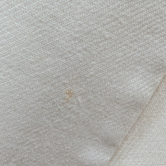 Brooks Brothers Women’s Double-Breasted Baird McNutt Irish Linen Blazer | Cream - Picture 6 of 9